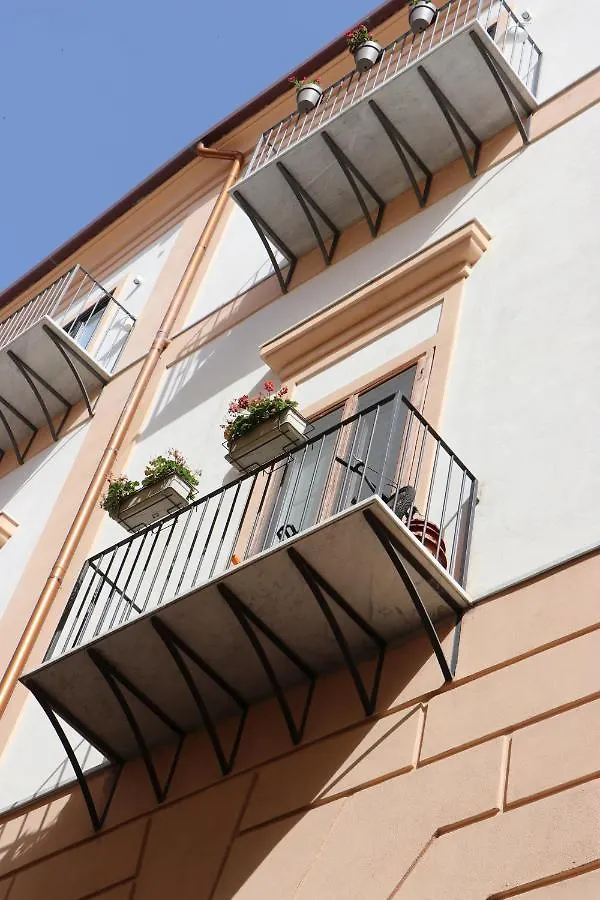 Villa Meloluxuryhouse Palermo Ferienhaus
